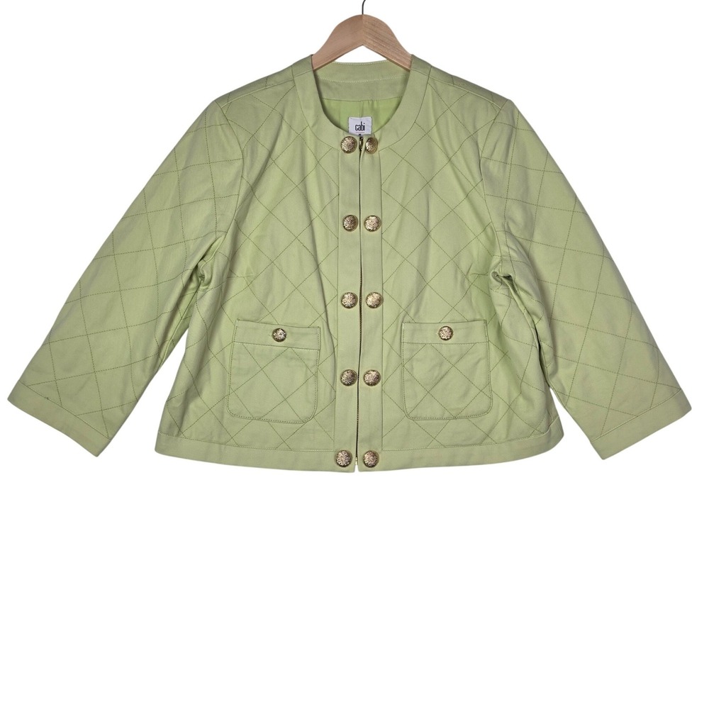 Cabi 6679 Tea Cake Topper Womens Medium Key Lime Quilted Gold Button Jacket